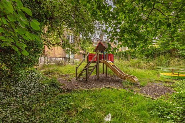 361 - 367 Upland Road, East Dulwich, London SE22 0DR 7