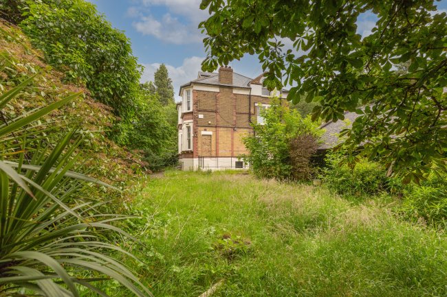 361 - 367 Upland Road, East Dulwich, London SE22 0DR 7