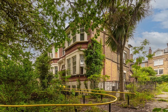 361 - 367 Upland Road, East Dulwich, London SE22 0DR 7