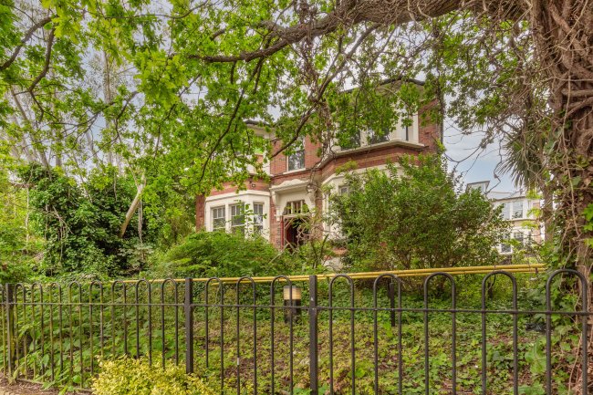 361 - 367 Upland Road, East Dulwich, London SE22 0DR 7