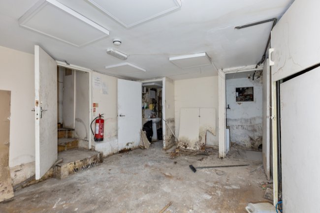 296 Walworth Road, London, SE17 2TE 3