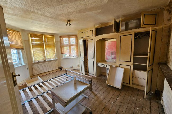 30 Pasture Road, Wembley, HA0 3JL 5