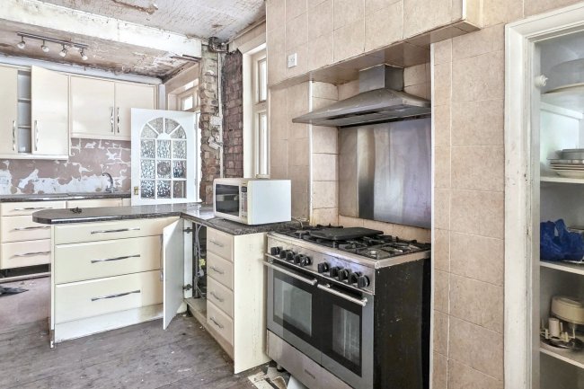 30 Pasture Road, Wembley, HA0 3JL 5