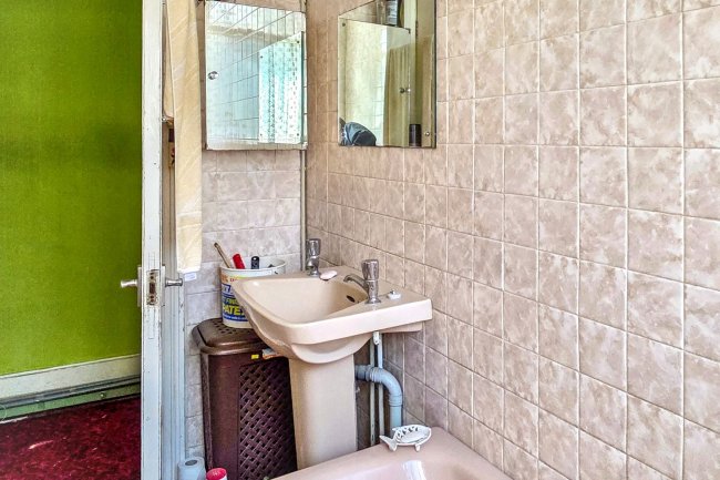 79a Drayton Road, Willesden, London, NW10 4DG 5