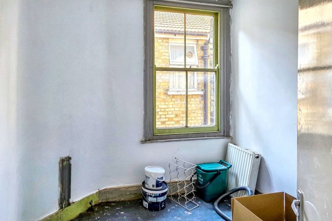 79a Drayton Road, Willesden, London, NW10 4DG 5