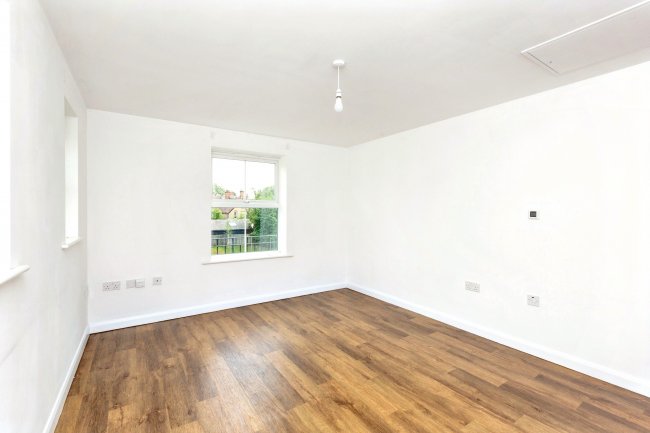 Flat 33, Elizabeth Jennings Way, Oxford, Oxfordshire, OX2 7EJ 4