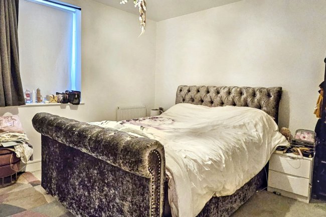 28 Suffield Lodge, Suffield Hill, High Wycombe, Buckinghamshire, HP11 2FR 5