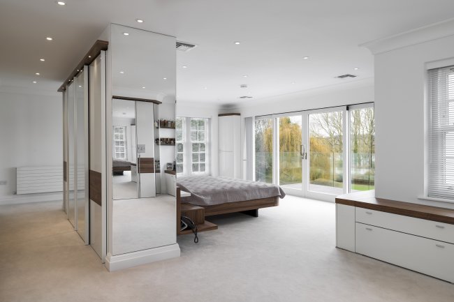 Sonning Court, Sonning-on-Thames, Berkshire, RG4 6UR 7