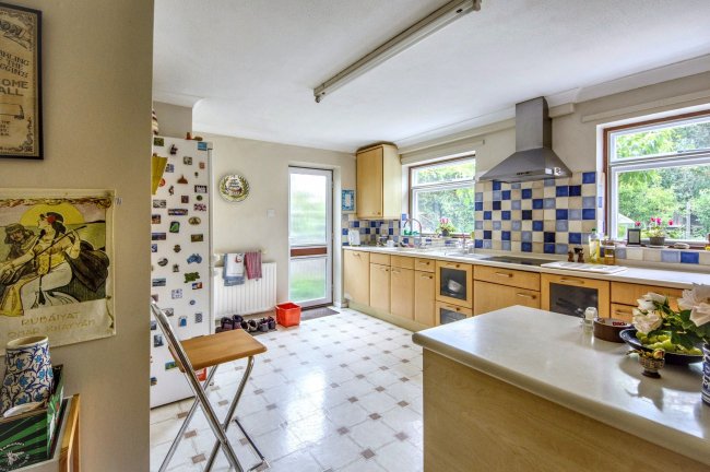 63 Pettitts Lane, Dry Drayton, Cambridge CB23 8BT 2