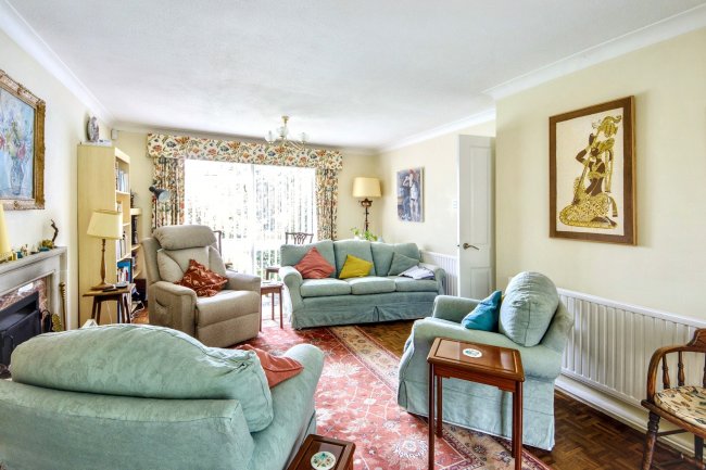 63 Pettitts Lane, Dry Drayton, Cambridge CB23 8BT 2