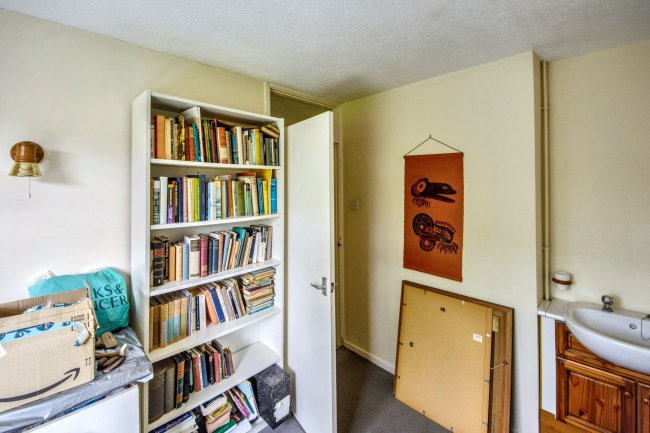 63 Pettitts Lane, Dry Drayton, Cambridge CB23 8BT 2