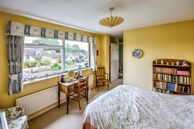 63 Pettitts Lane, Dry Drayton, Cambridge CB23 8BT 2