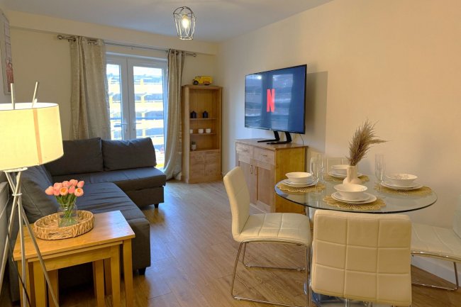 Flat 43, Crecy Court, 10 Lower Lee St, Leicester LE1 3RG 5