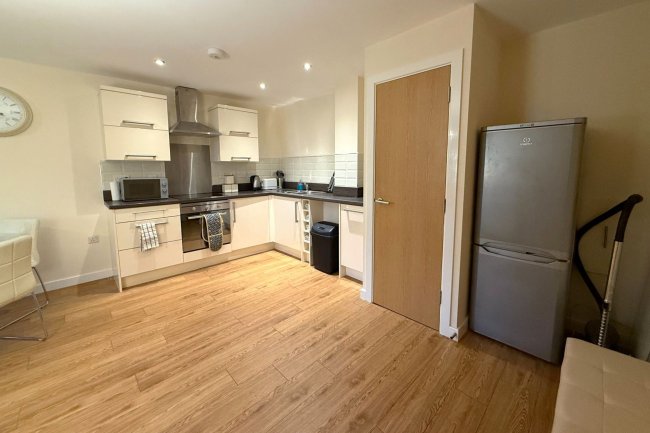 Flat 43, Crecy Court, 10 Lower Lee St, Leicester LE1 3RG 5