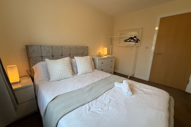 Flat 43, Crecy Court, 10 Lower Lee St, Leicester LE1 3RG 5