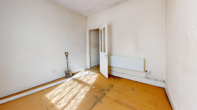 Flat B, 83 Cavendish Road, Clapham, London, SW12 0BN 1