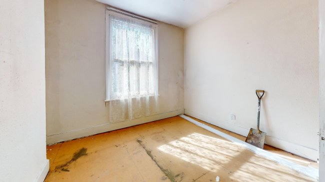 Flat B, 83 Cavendish Road, Clapham, London, SW12 0BN 1