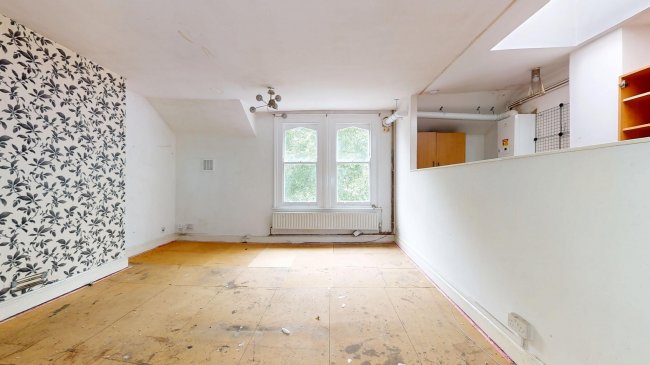 70C Colvestone Crescent, Hackney, London, E8 2LJ 3