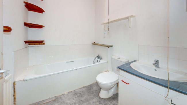 70C Colvestone Crescent, Hackney, London, E8 2LJ 3