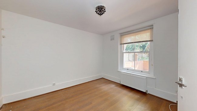 Flat A, 24 Montague Road, Hackney, London, E8 2HW 9