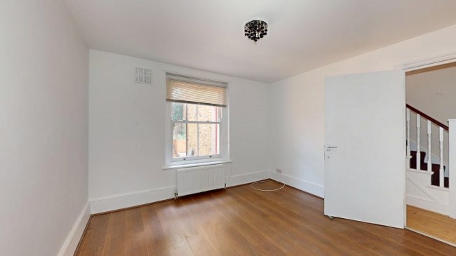 Flat A, 24 Montague Road, Hackney, London, E8 2HW 9