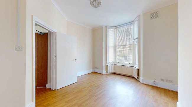 Flat A, 24 Montague Road, Hackney, London, E8 2HW 9