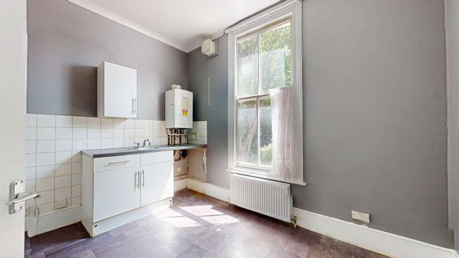 Flat A, 24 Montague Road, Hackney, London, E8 2HW 9