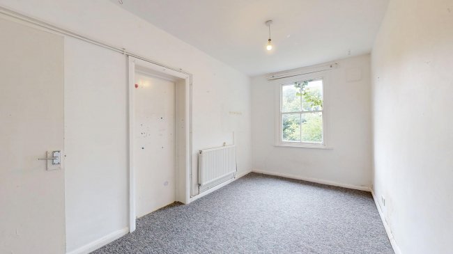 Flat B, 41 Fox Hill, Crystal Palace, London, SE19 2XA 4
