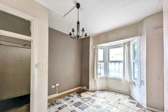 46a and 46b Bromar Road, East Dulwich London SE5 8DL 6