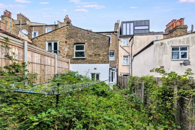 46a and 46b Bromar Road, East Dulwich London SE5 8DL 6