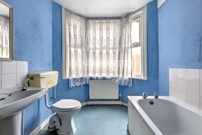 46a and 46b Bromar Road, East Dulwich London SE5 8DL 6