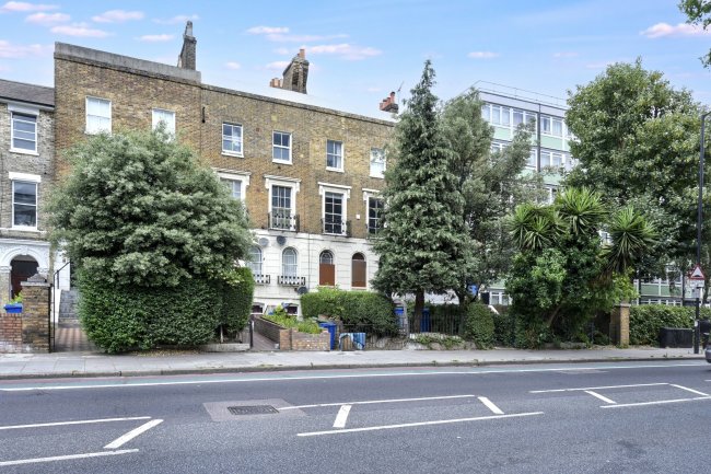 75 Peckham Road, Camberwell, London SE5 8UH 7