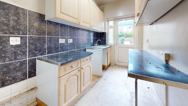 3A Jersey Road, Hanwell, London, W7 2JF 10