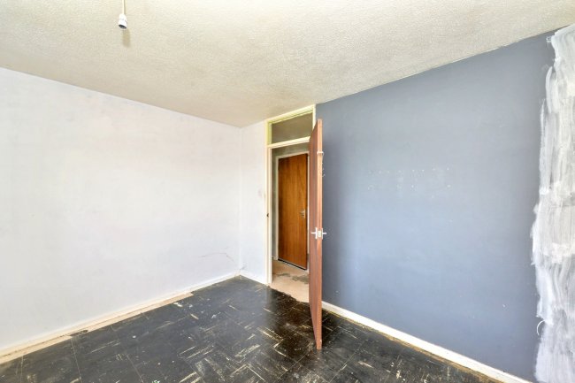 65 Plaiters Way, Bidwell, Dunstable, LU5 6JZ 1