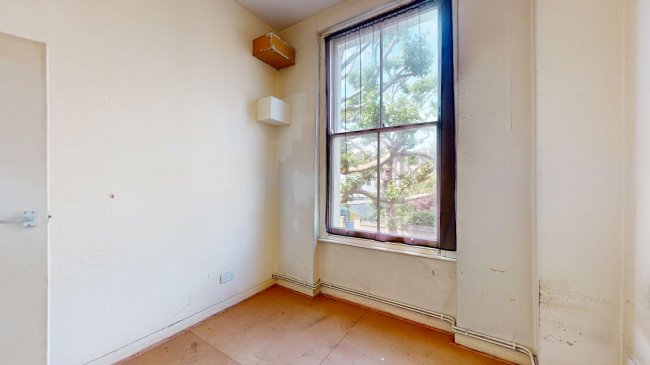 Flat 17C Bevington Road, North Kensington, London, W10 5TL 3