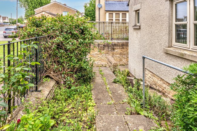 29 Cornwall Close, Tetbury, Gloucestershire, GL8 8JD 3