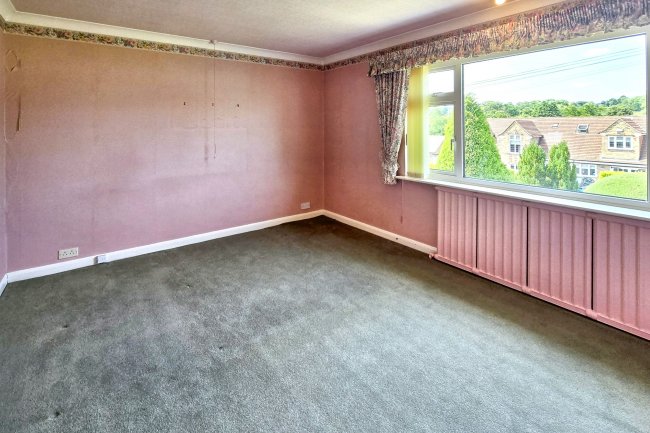 25 Westbrook Drive, Chesterfield, S40 3PQ 5