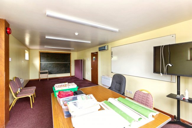 Land on the south-west side of 99 Watling Street West, Towcester NN12 6AG. 5