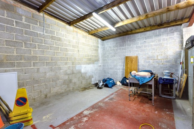 Land on the south-west side of 99 Watling Street West, Towcester NN12 6AG. 5