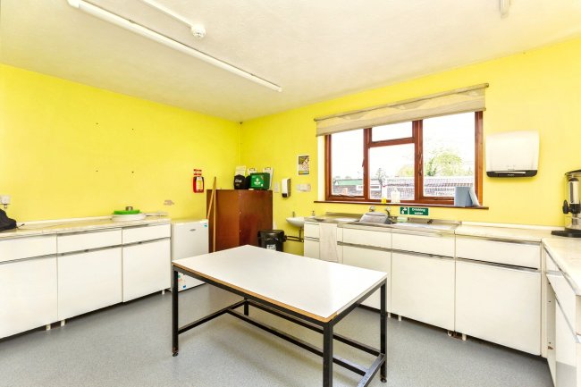 Land on the south-west side of 99 Watling Street West, Towcester NN12 6AG. 5