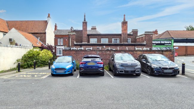 St John Ambulance, 27 Fleetgate, Barton-upon-Humber, Lincolnshire DN18 5QA 1