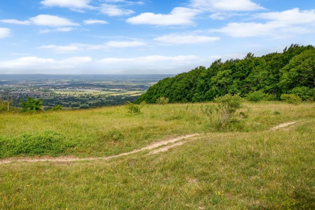 Land at Cleeve Hill, Cheltenham, GL54 4EU 4