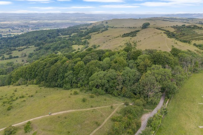 Land at Cleeve Hill, Cheltenham, GL54 4EU 4