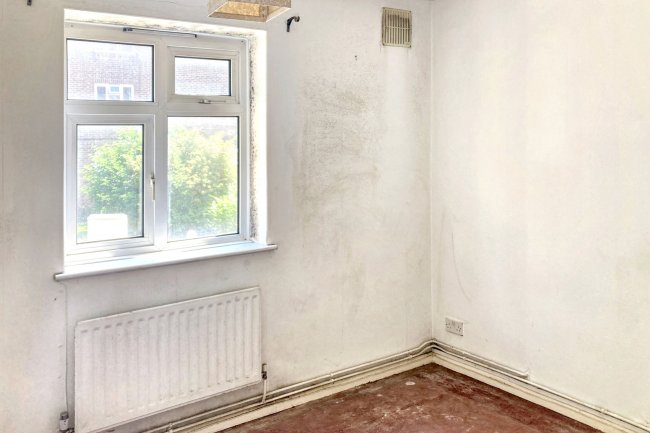 56 John Newton Court, Welling, Kent, DA16 2AQ 2