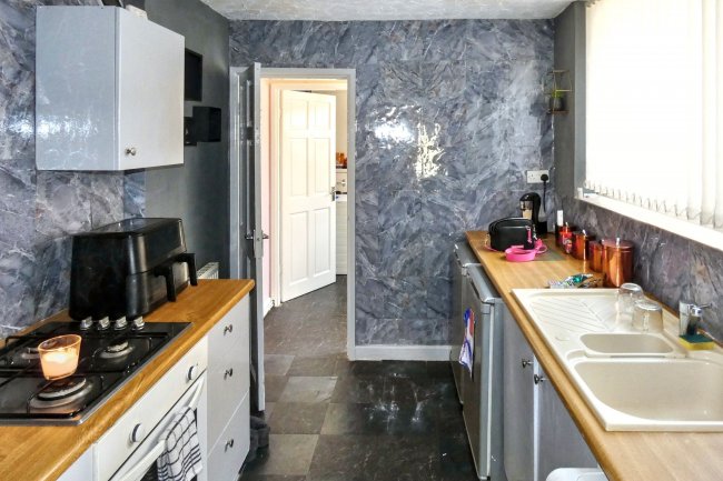 6 Ferens Villas, Rosmead Street, Hull, East Yorkshire, HU9 2TY 8