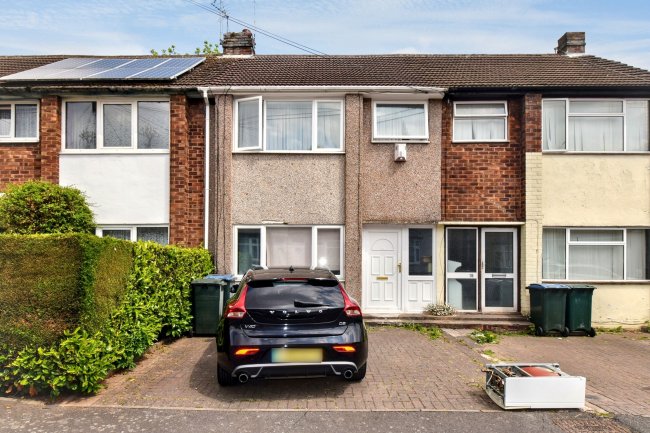 13 Langdale Avenue, Coventry, CV6 4LU 6