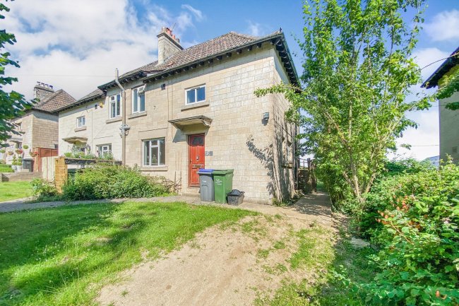 3 Seagry Hill, Sutton Benger, Wiltshire, SN15 4SA 8