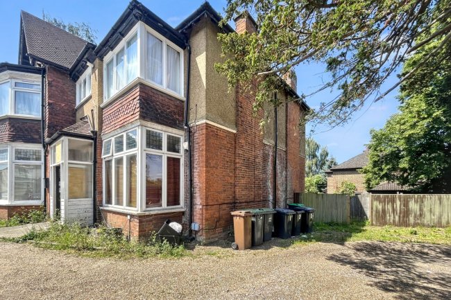 Flat 4A, 23 Burnt Ash Lane, Bromley, Kent, BR1 4DJ 1