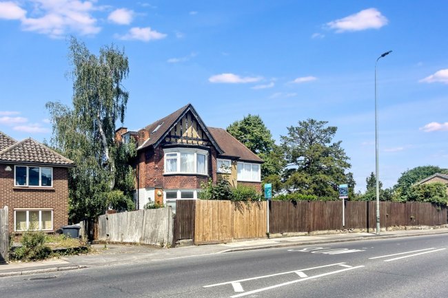 Flat 4A, 23 Burnt Ash Lane, Bromley, Kent, BR1 4DJ 1