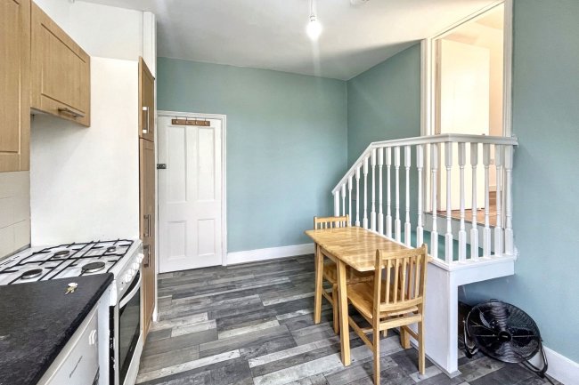 Flat 4A, 23 Burnt Ash Lane, Bromley, Kent, BR1 4DJ 1